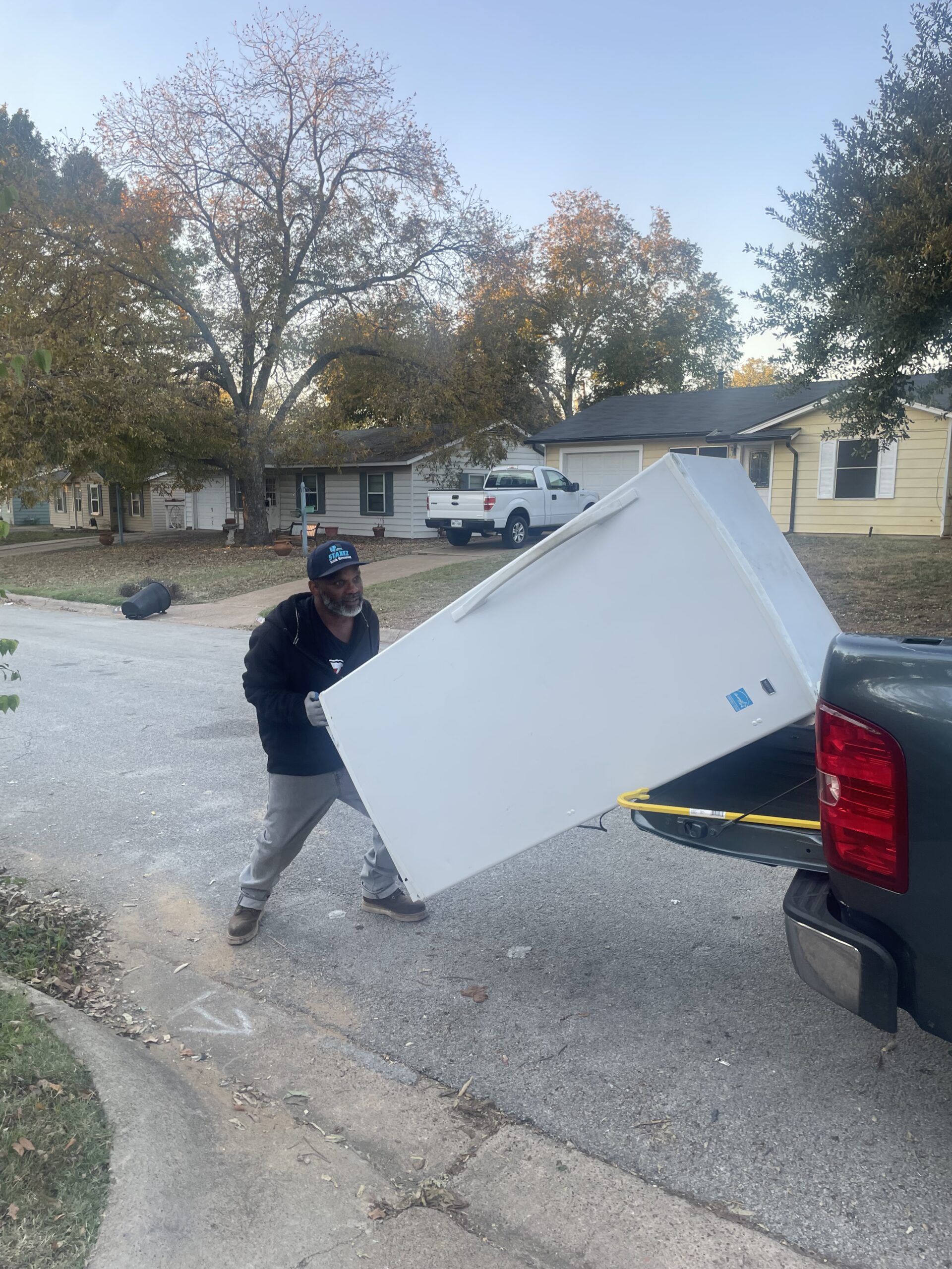 Refrigerator removal service